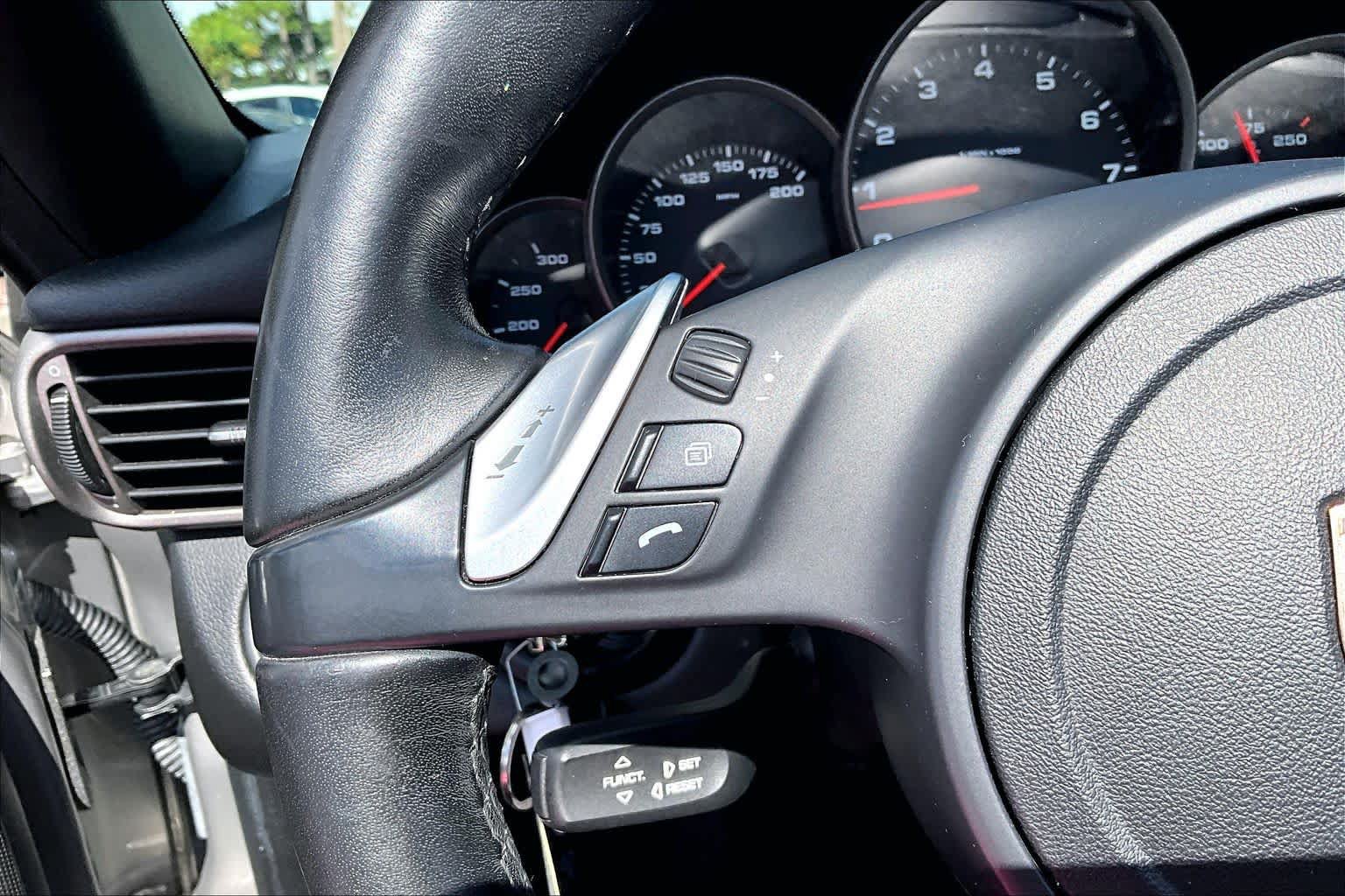 Used 2011 Porsche 911 Carrera RWD image 21