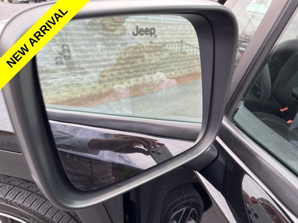 Used 2021 Jeep Renegade Sport image 19
