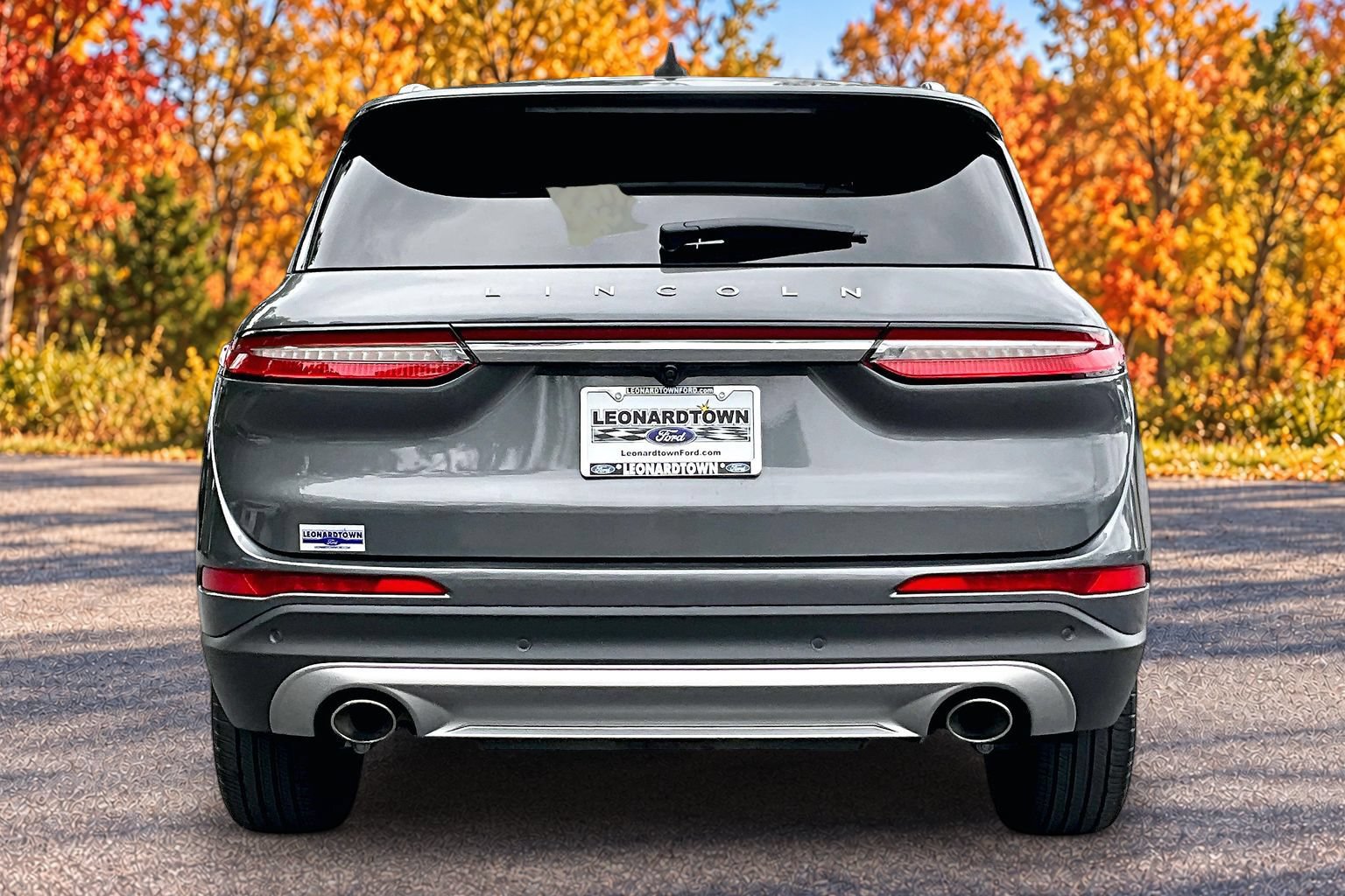 Used 2022 Lincoln Corsair Reserve w/ Equipment Group 201A AWD/4WD image 5