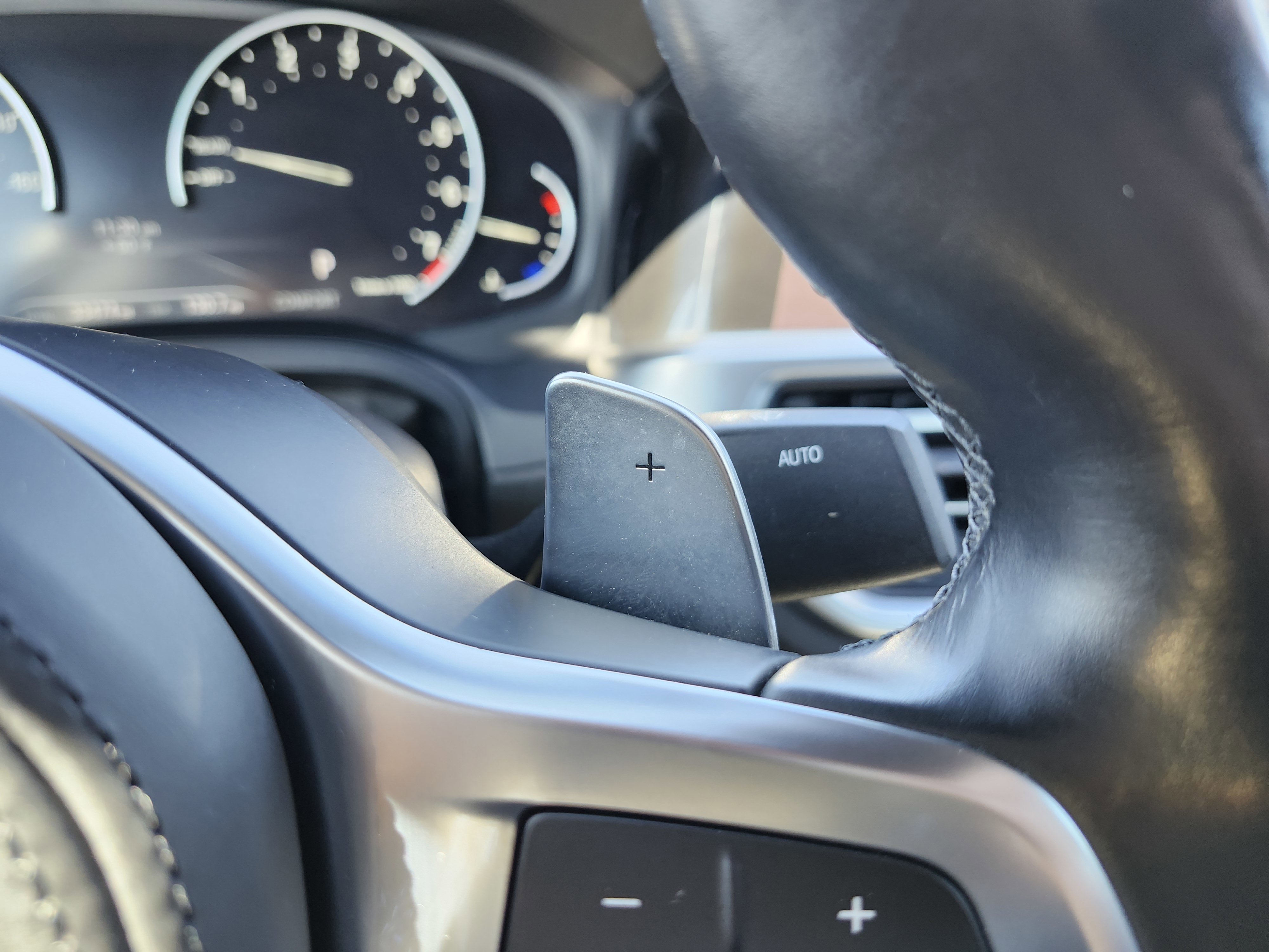 Used 2020 BMW 330i xDrive Sedan w/ Convenience Package image 11