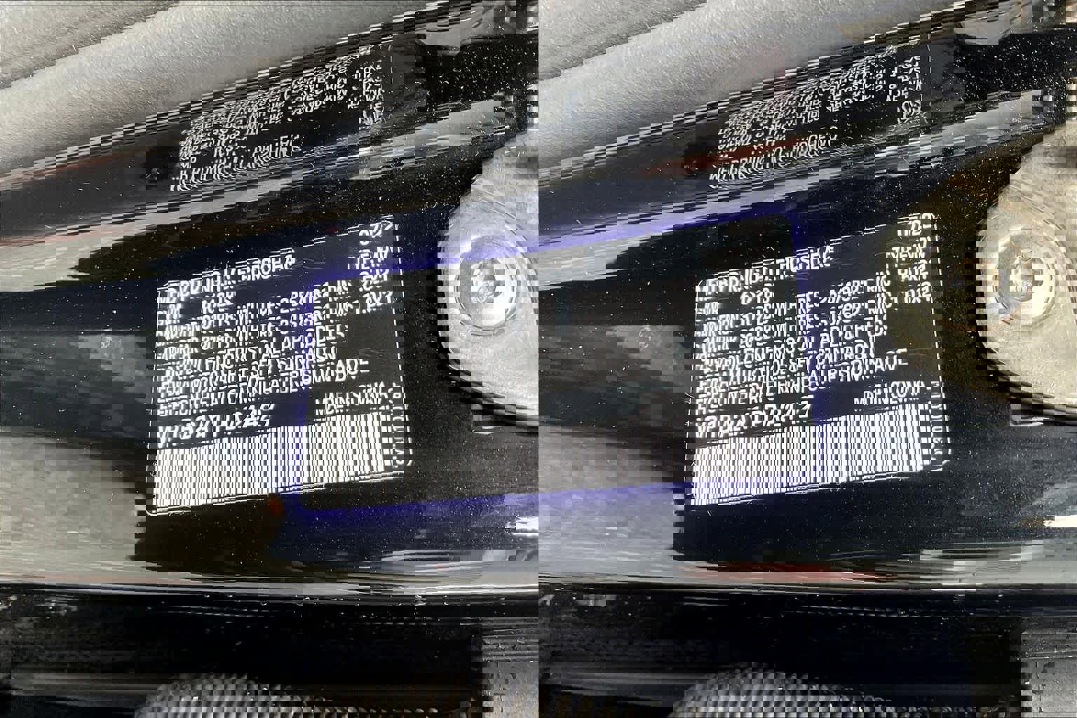 Used 2023 Porsche Cayenne Coupe image 31