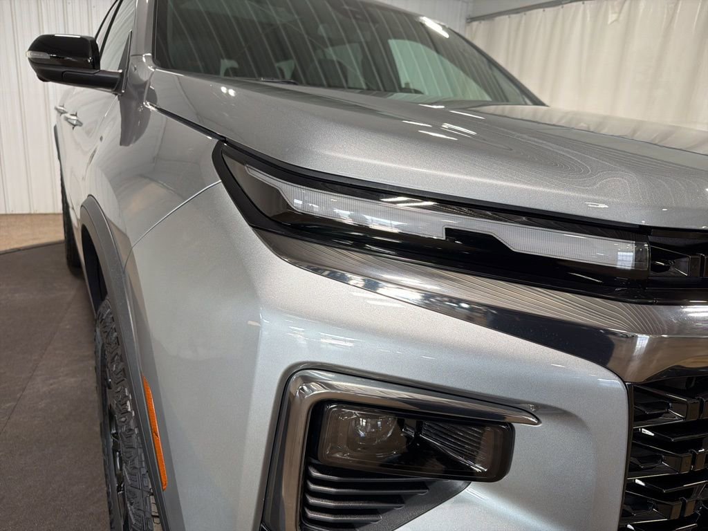 Certified 2025 Chevrolet Traverse Z71 w/ Driver Confidence Package image 13