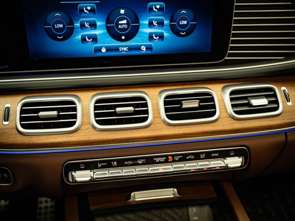 Certified 2026 Mercedes-Benz GLS 450 4MATIC image 39