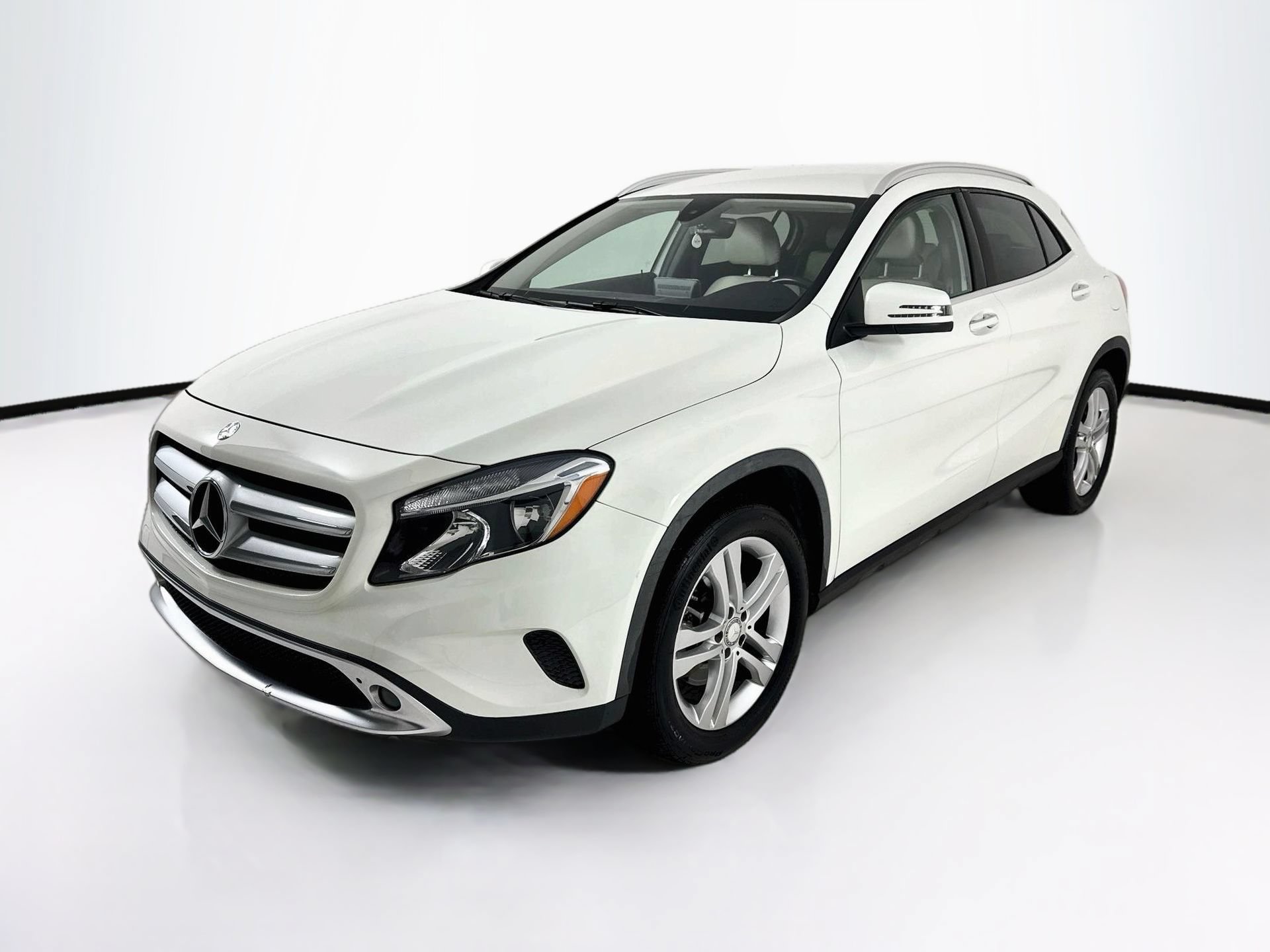 Used 2016 Mercedes-Benz GLA 250 image 3