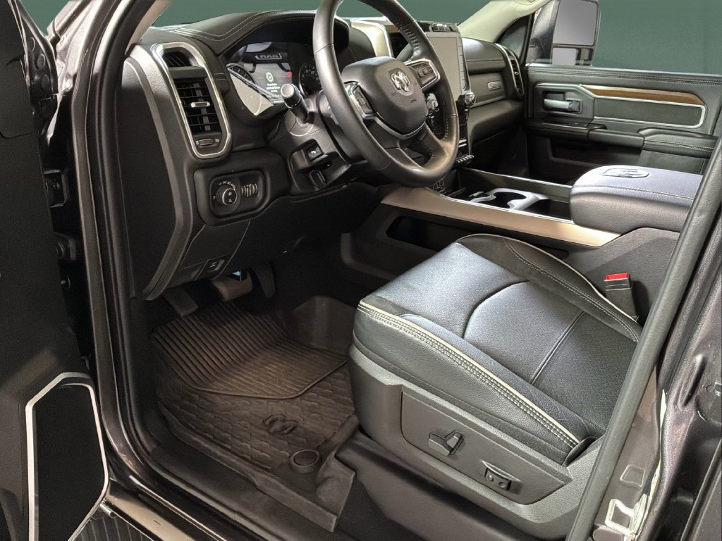 Certified 2024 RAM 3500 Laramie AWD/4WD image 14