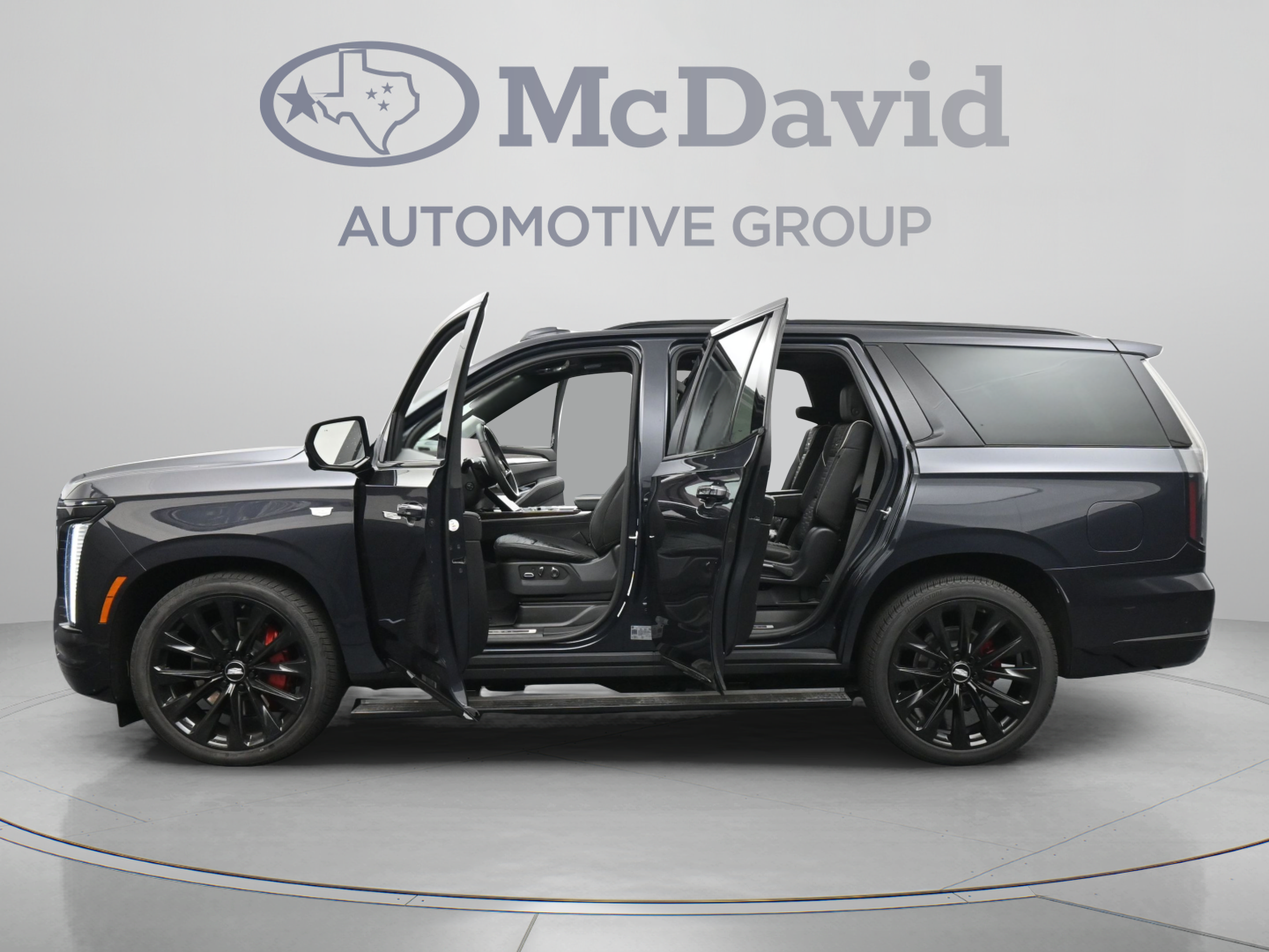 Used 2026 Cadillac Escalade Platinum Sport w/ LPO, ONYX Package AWD/4WD image 41
