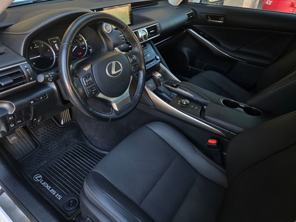 Used 2017 Lexus IS 300 AWD w/ Navigation System Package image 10