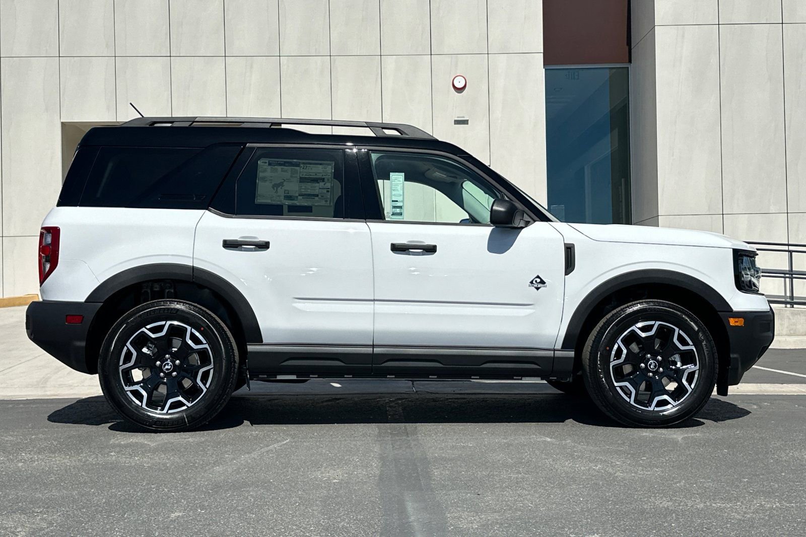 New 2026 Ford Bronco Sport Outer Banks image 2