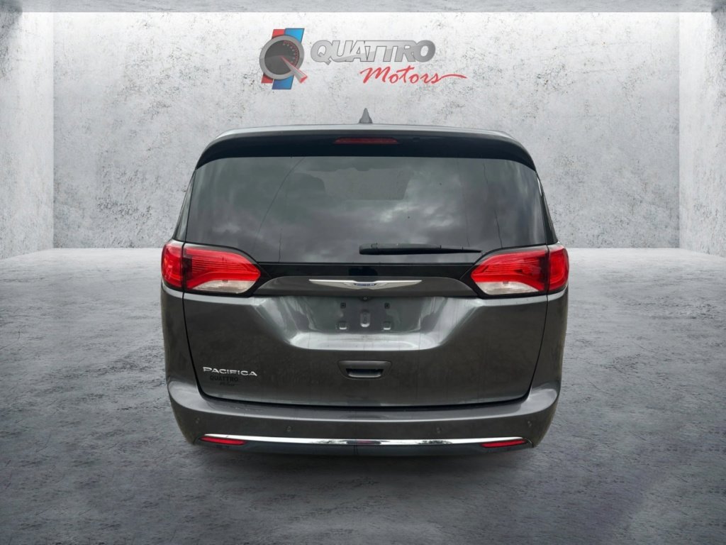 Used 2017 Chrysler Pacifica Touring Plus w/ Tire & Wheel Group image 4