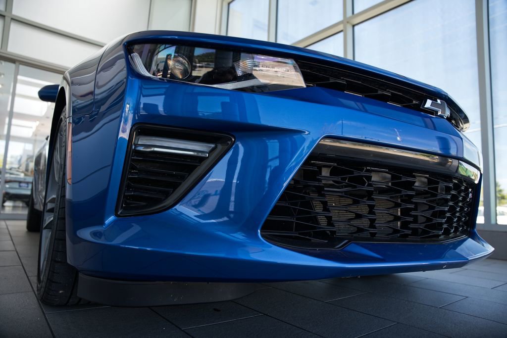 Used 2016 Chevrolet Camaro SS RWD image 48