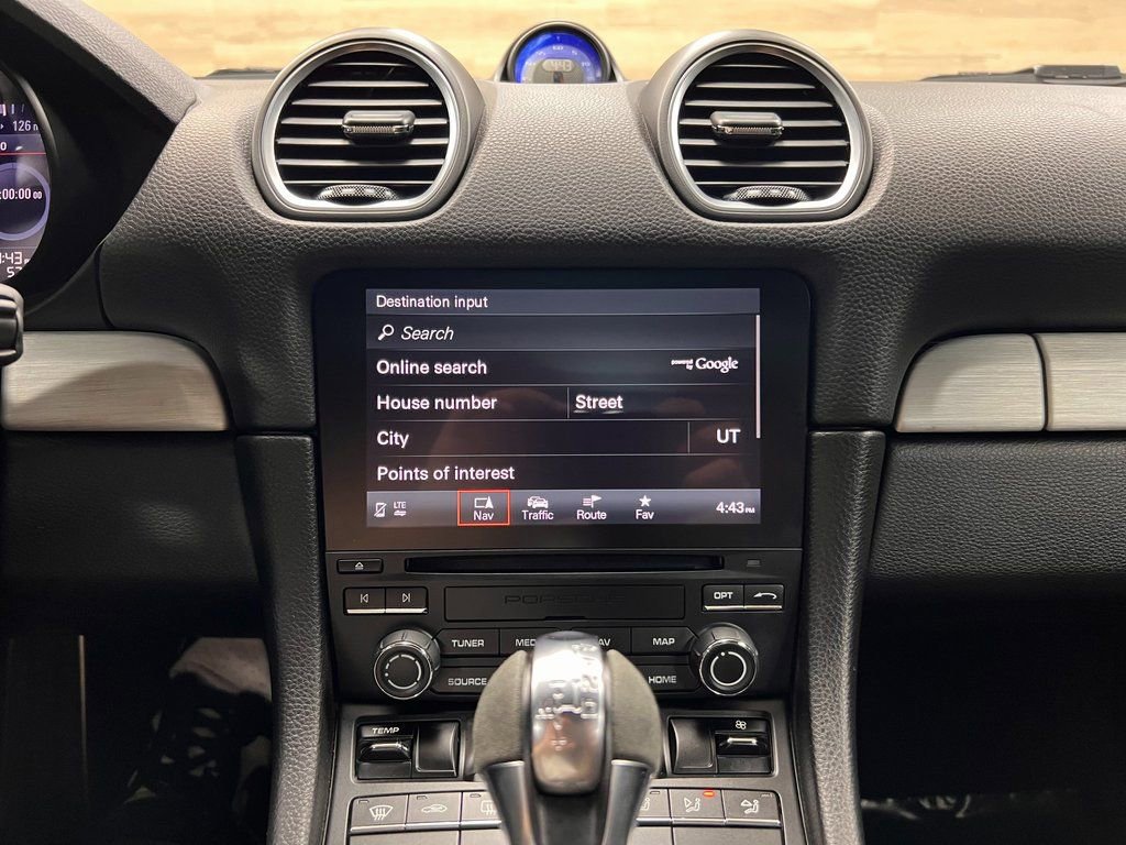 Used 2023 Porsche 718 Cayman GT4 image 18