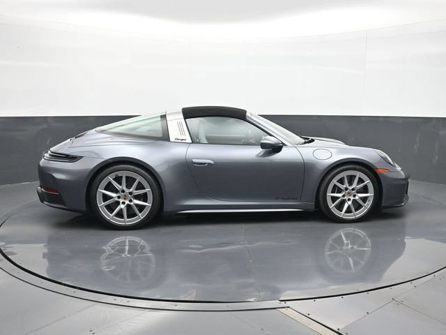 Certified 2026 Porsche 911 Targa 4 GTS AWD/4WD image 20