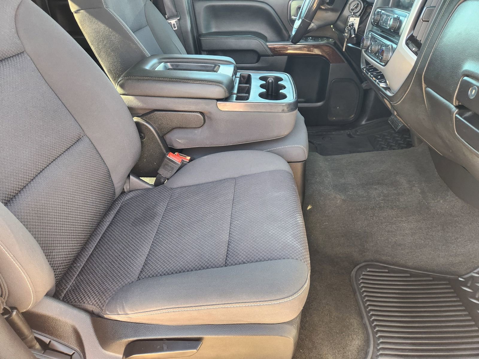 Used 2018 GMC Sierra 2500 SLE w/ HD SLE Preferred Plus Package image 14