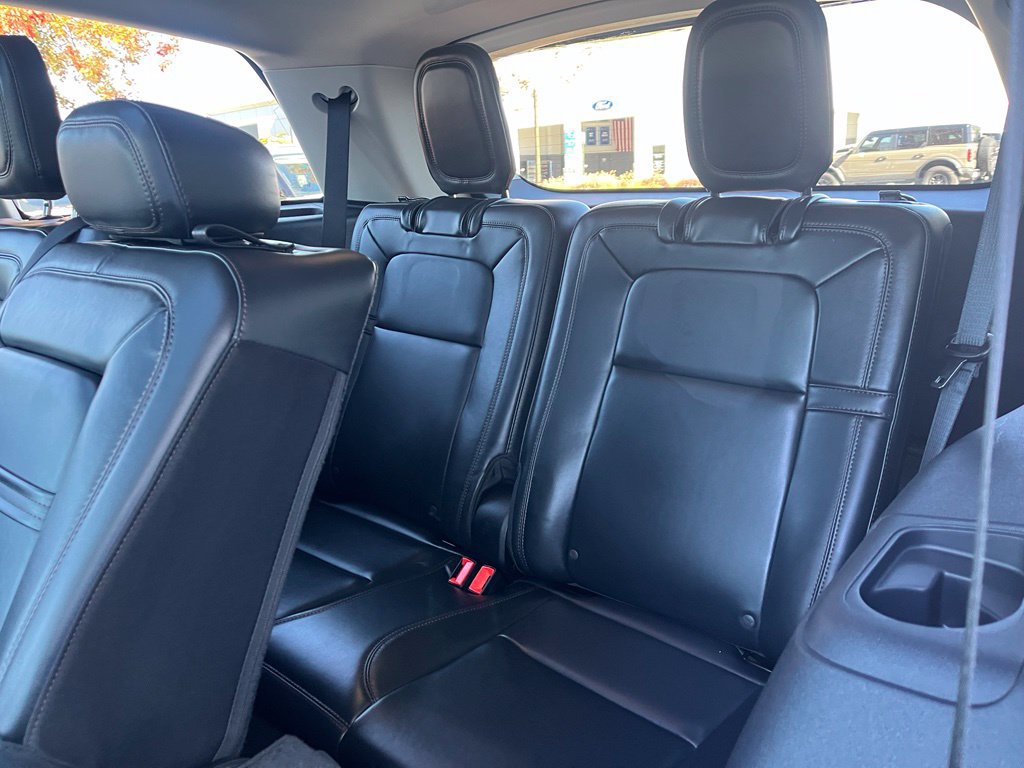 Used 2026 Lincoln Aviator Reserve AWD/4WD image 18