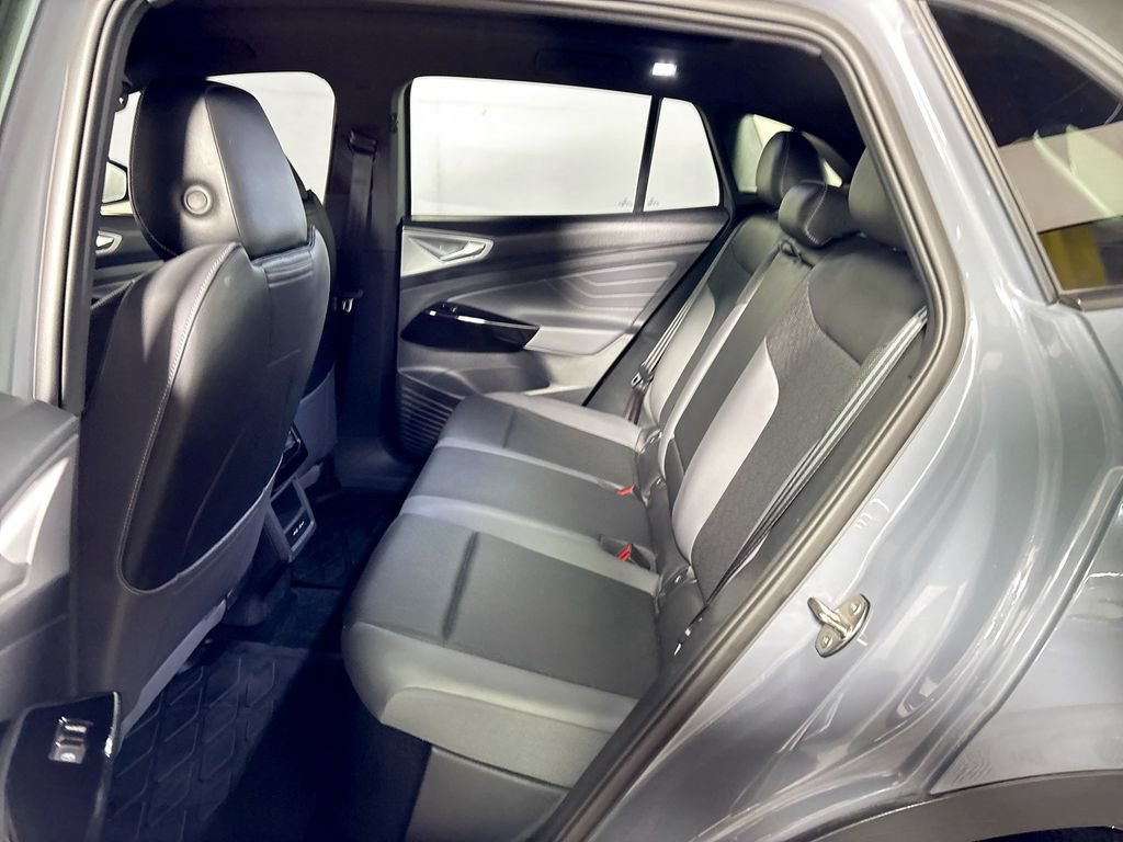 Certified 2023 Volkswagen ID.4 Pro S AWD/4WD image 22