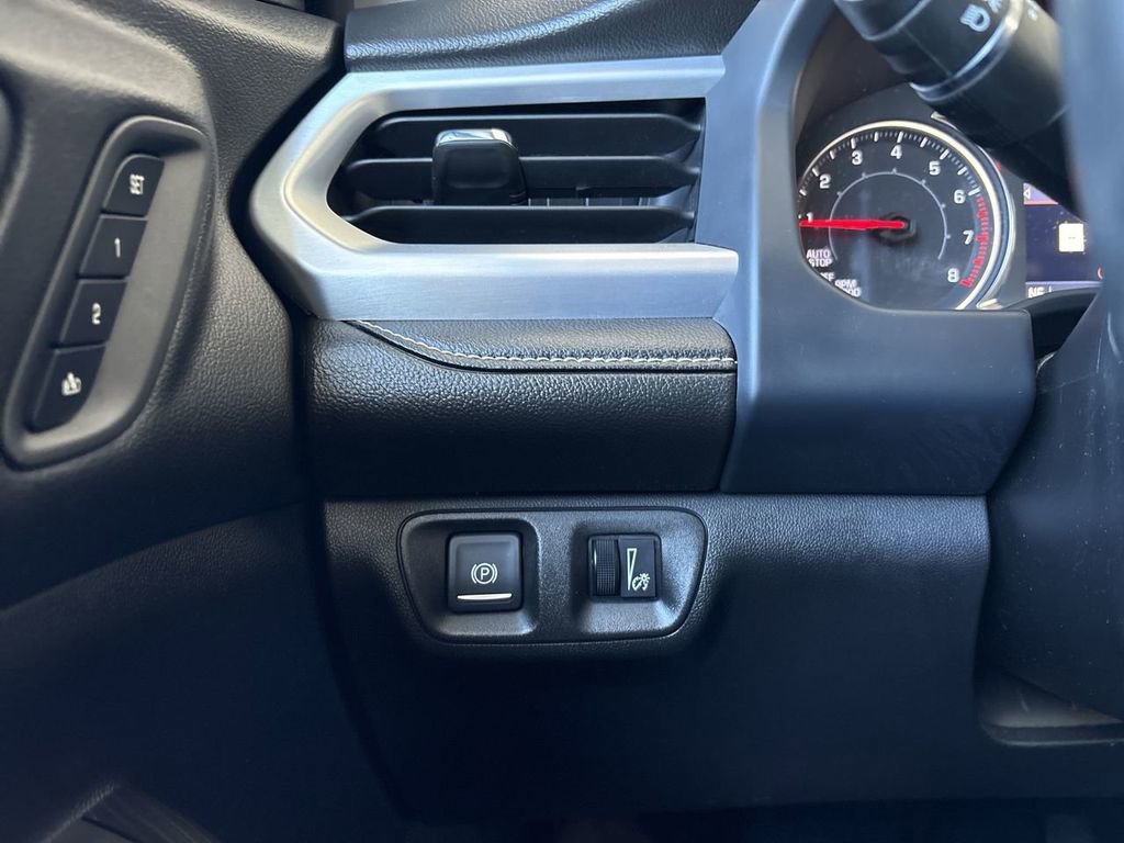 Certified 2023 GMC Acadia SLT w/ Elevation Edition image 18