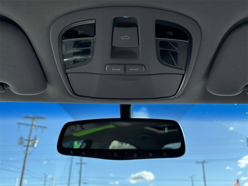 Used 2014 Hyundai Sonata Limited w/ Technology Package 05 image 32