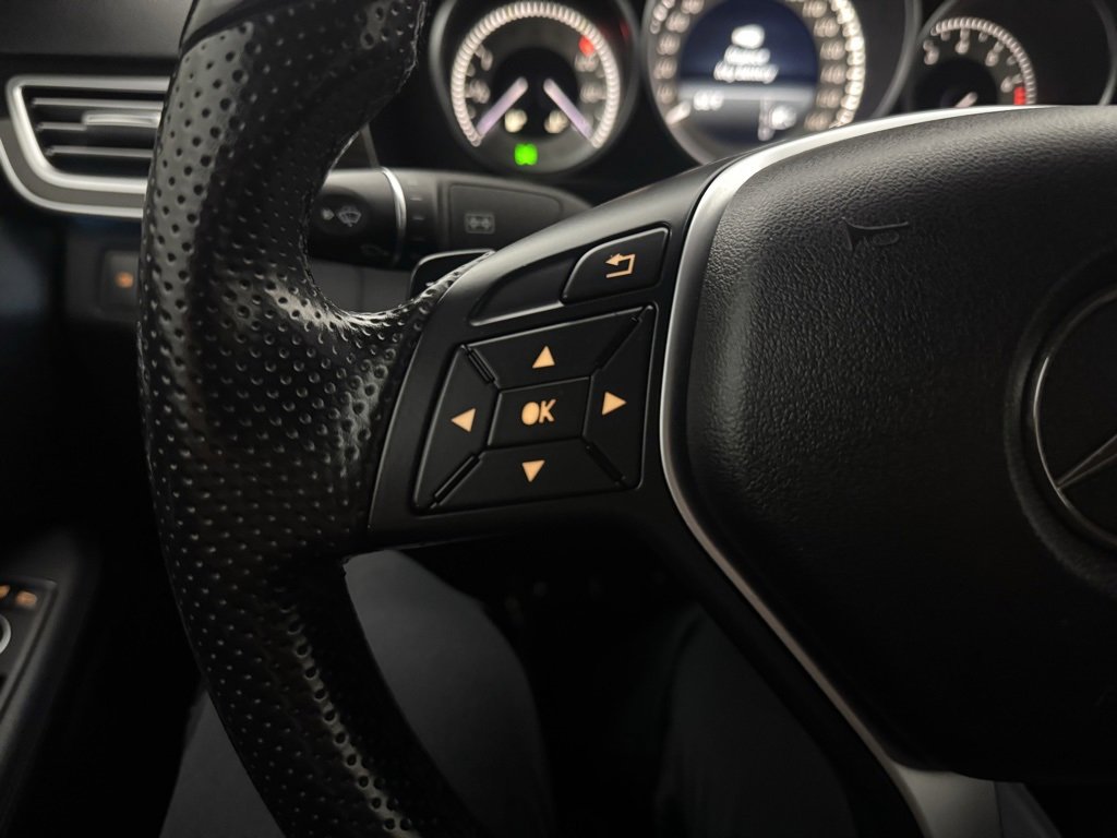 Used 2015 Mercedes-Benz E 350 Sedan image 25