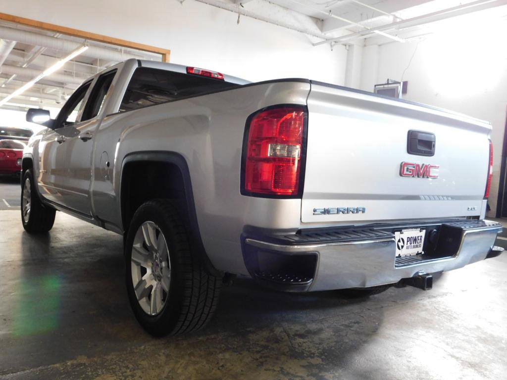 Used 2016 GMC Sierra 1500 SLE w/ SLE Value Package AWD/4WD image 3