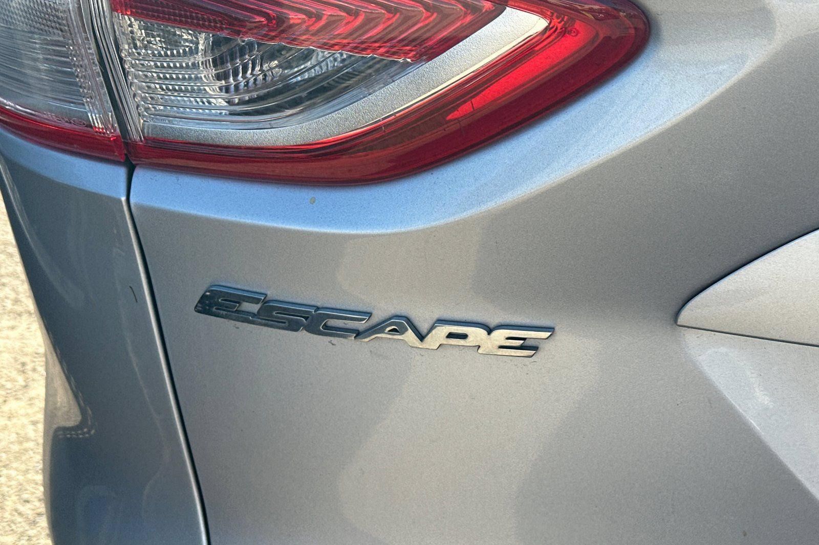 Used 2015 Ford Escape S FWD image 6