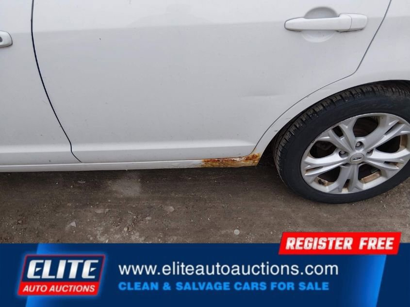 Used 2012 Ford Fusion SE image 11