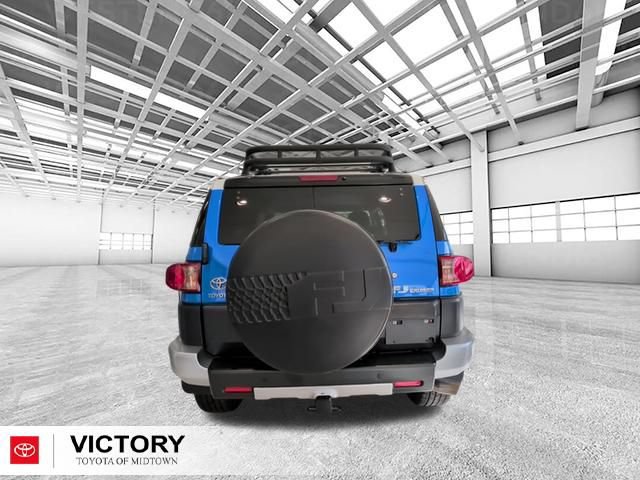 Used 2007 Toyota FJ Cruiser 4WD w/ Upgrade Pkg 2 image 6
