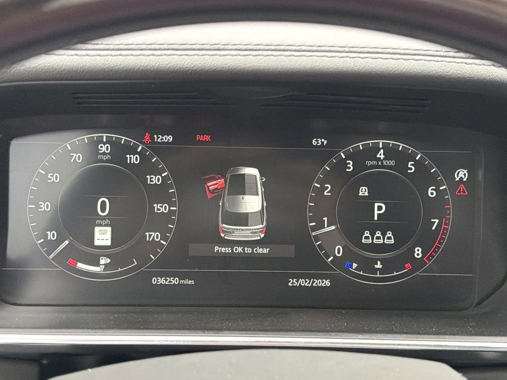 Used 2021 Land Rover Range Rover Westminster Edition image 25