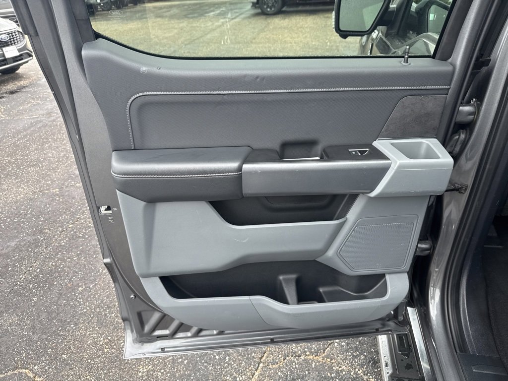 Used 2024 Ford F150 XLT w/ Equipment Group 302A MID image 28