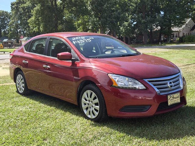 Used 2015 Nissan Sentra SV FWD image 1