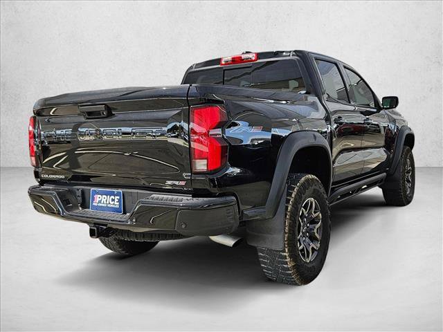Used 2024 Chevrolet Colorado ZR2 w/ Technology Package AWD/4WD image 5