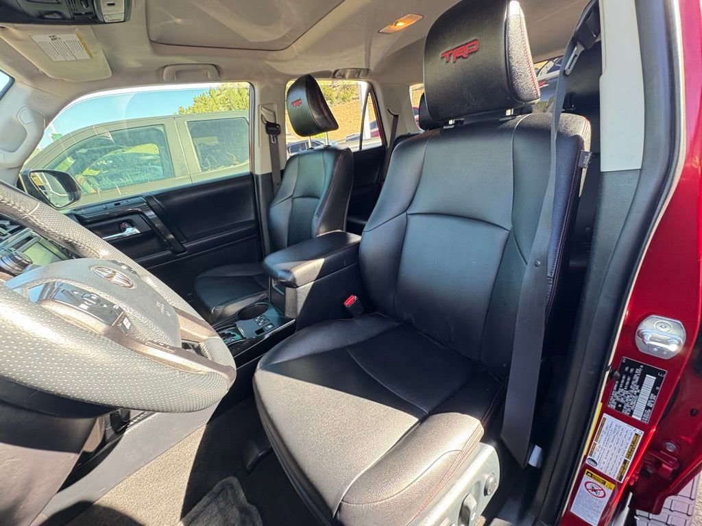 Used 2017 Toyota 4Runner TRD Off-Road Premium AWD/4WD image 15