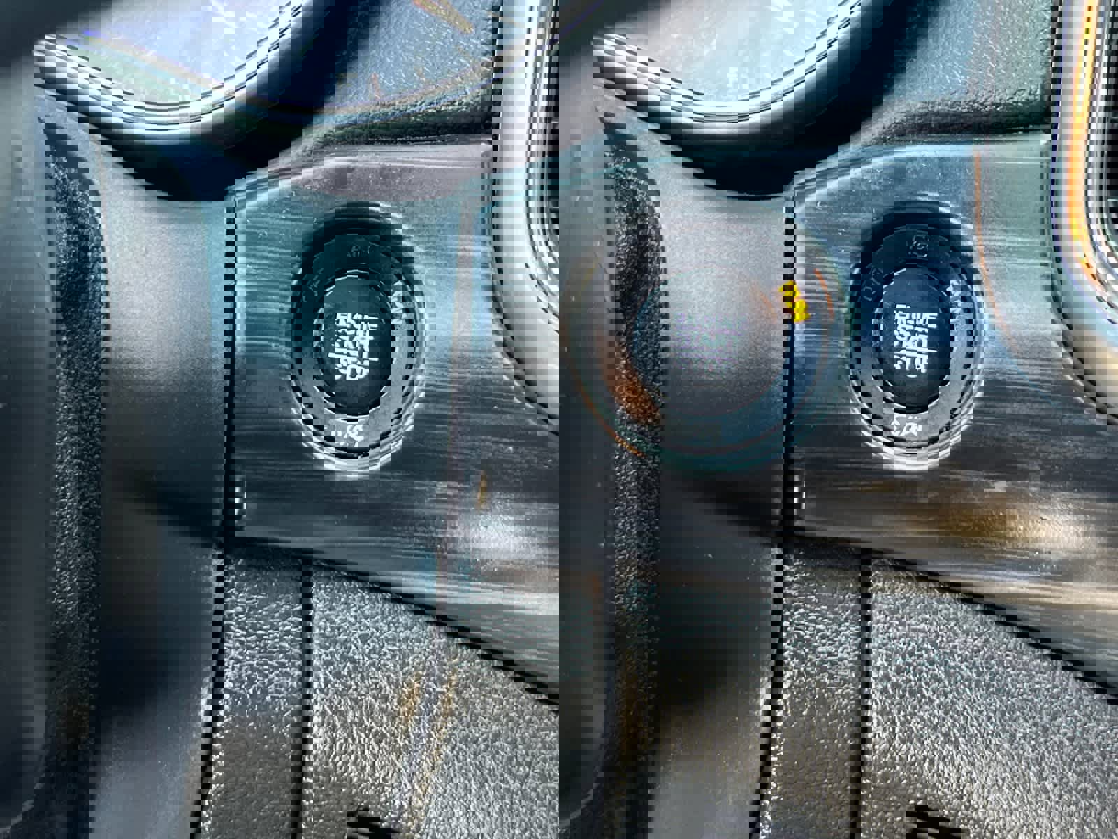 Used 2020 Jeep Grand Cherokee Laredo image 23