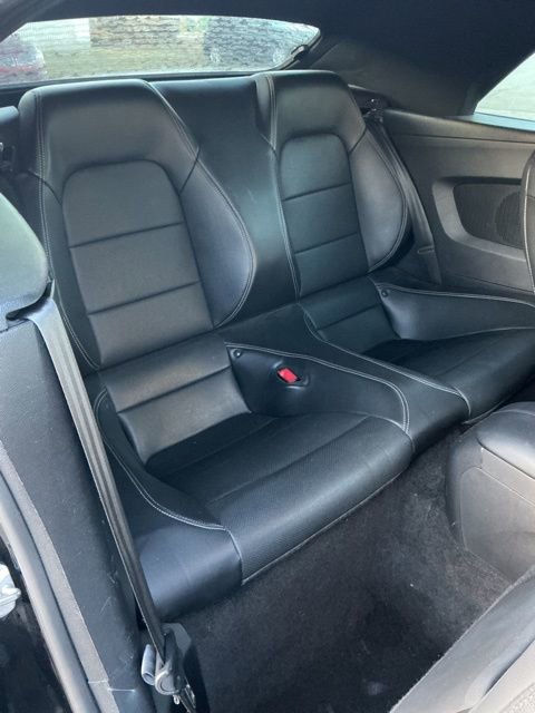 Used 2019 Ford Mustang Premium image 15