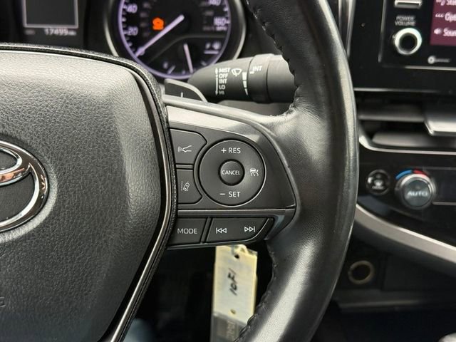 Used 2024 Toyota Camry SE image 18