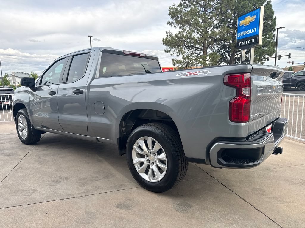 Used 2024 Chevrolet Silverado 1500 Custom AWD/4WD image 3