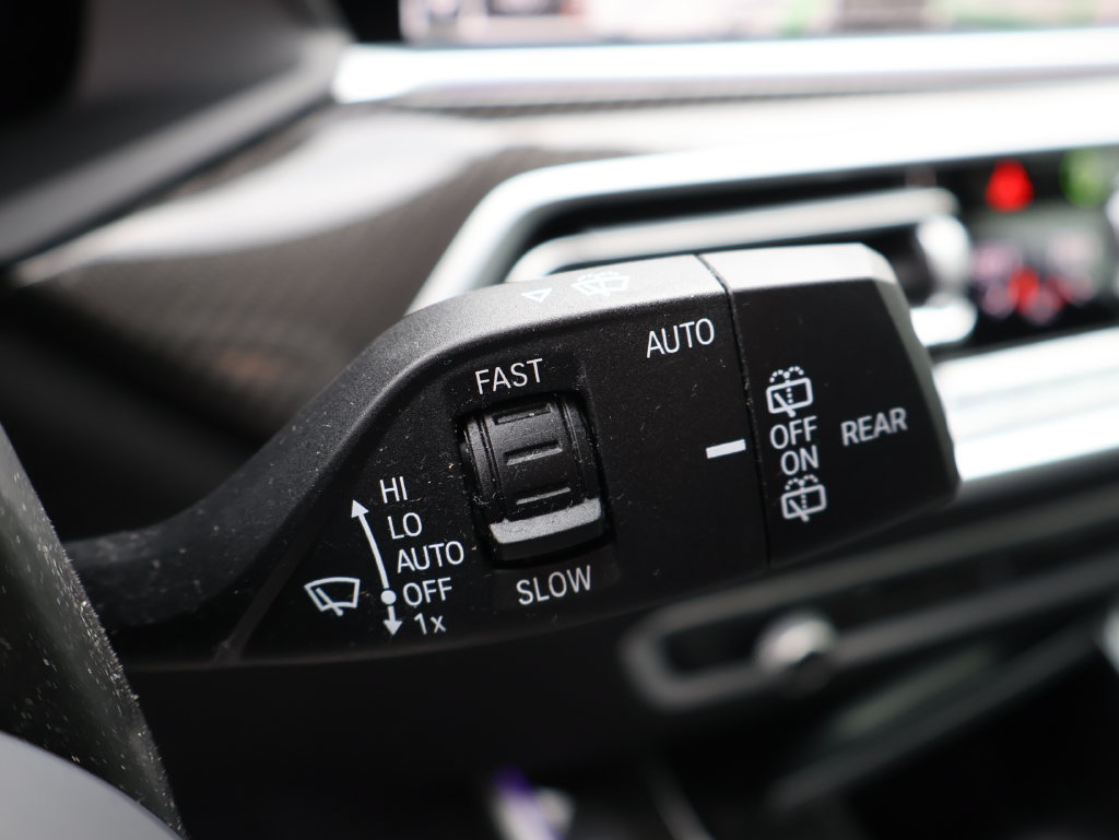 Used 2023 BMW X5 M50i w/ Executive Package AWD/4WD image 38