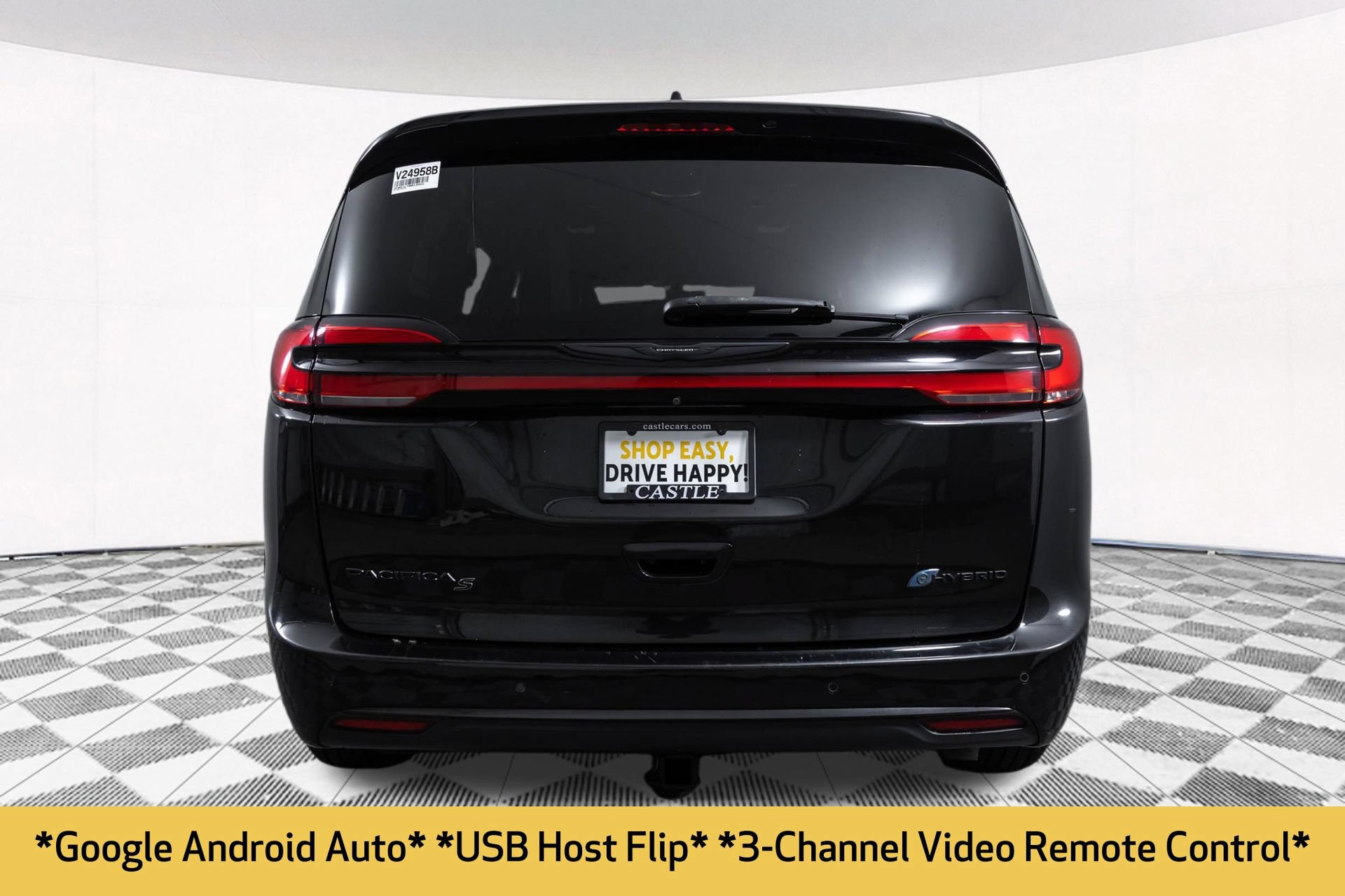 Used 2022 Chrysler Pacifica Touring-L w/ Uconnect Theater Family Group FWD image 23