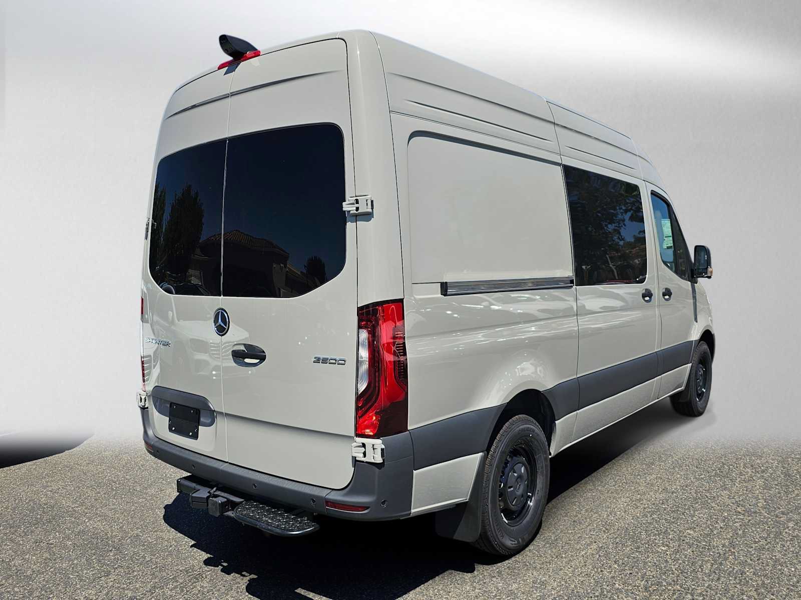 New 2026 Mercedes-Benz Sprinter 2500 image 3