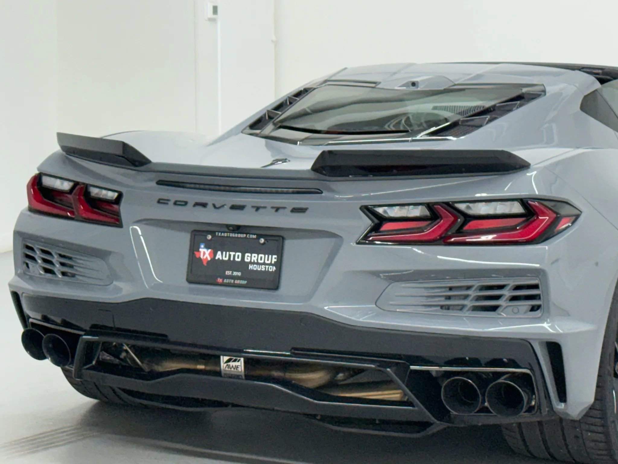 Used 2025 Chevrolet Corvette E-Ray w/ ZER Performance Package image 30