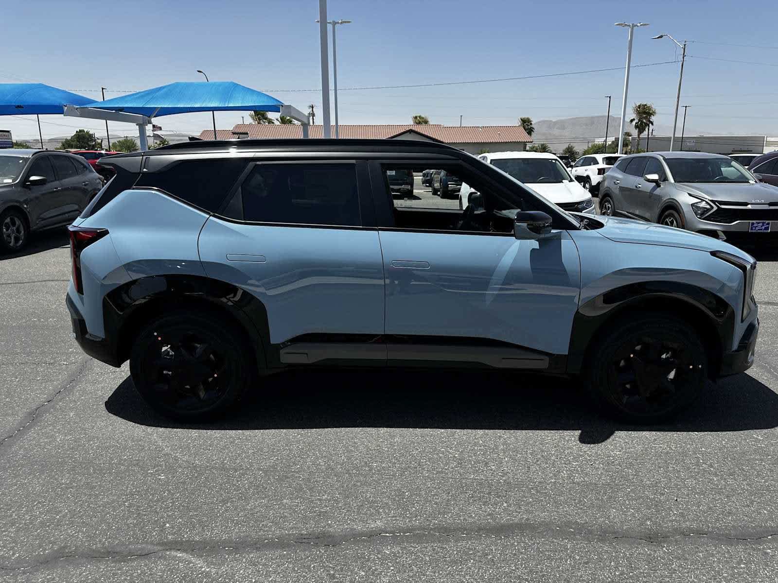 New 2027 Kia Seltos X-Line S AWD/4WD image 3