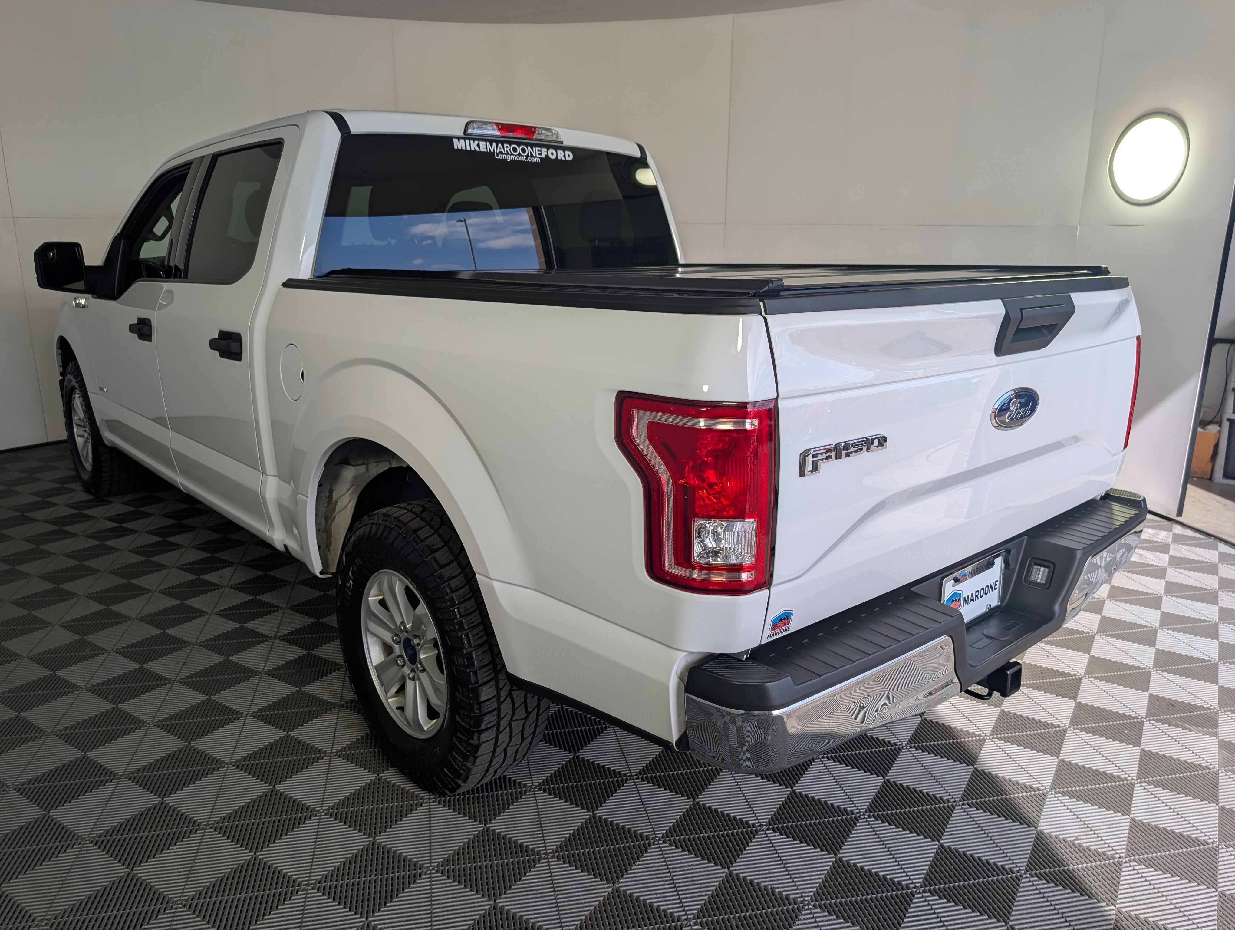 Certified 2017 Ford F150 2WD SuperCrew image 5