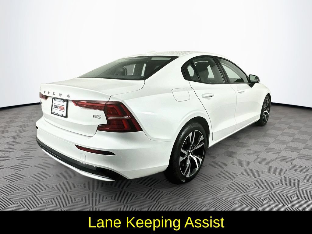 Used 2024 Volvo S60 B5 Core FWD image 10