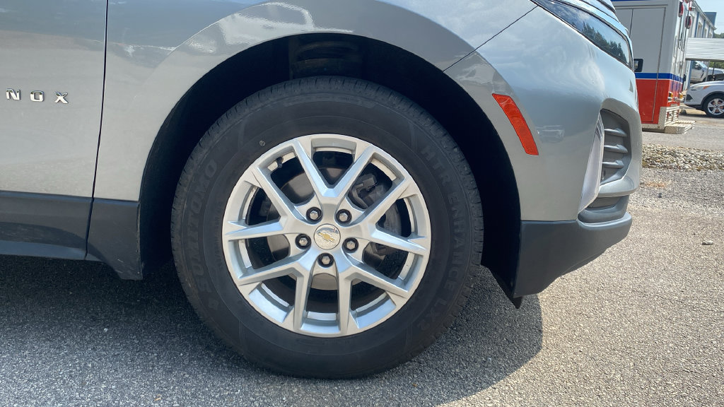 Used 2023 Chevrolet Equinox LT FWD image 10