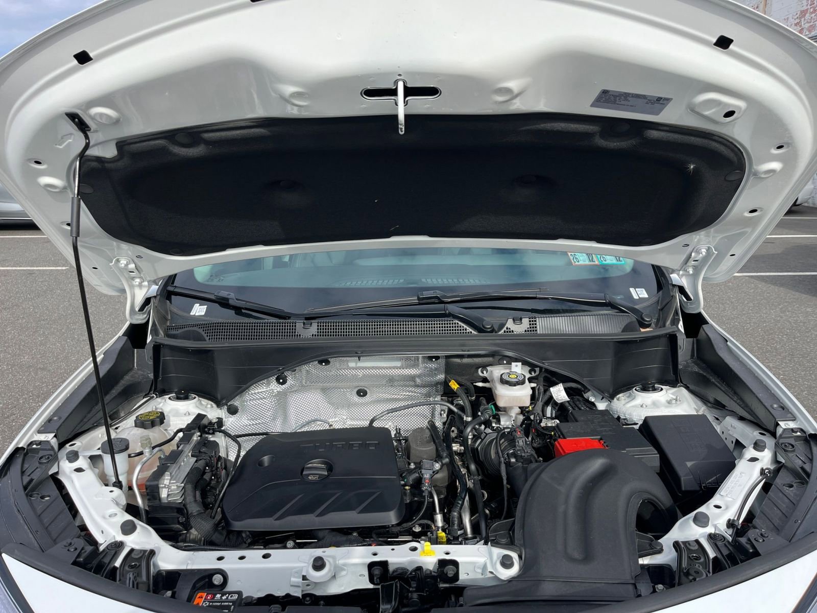 Used 2025 Buick Encore GX Preferred image 31