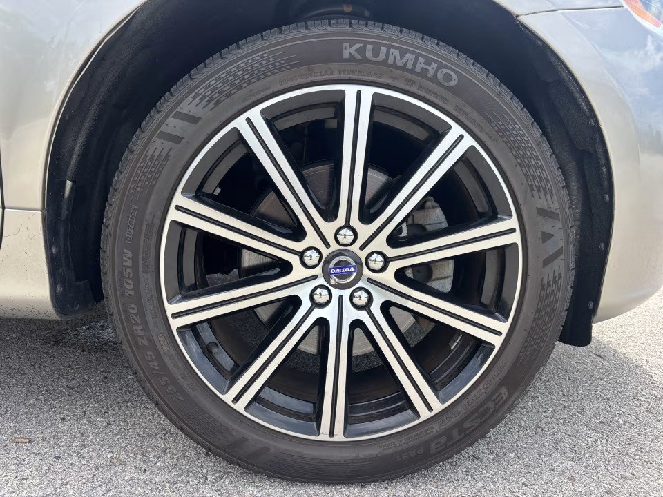 Used 2015 Volvo XC60 T5 Platinum FWD image 41