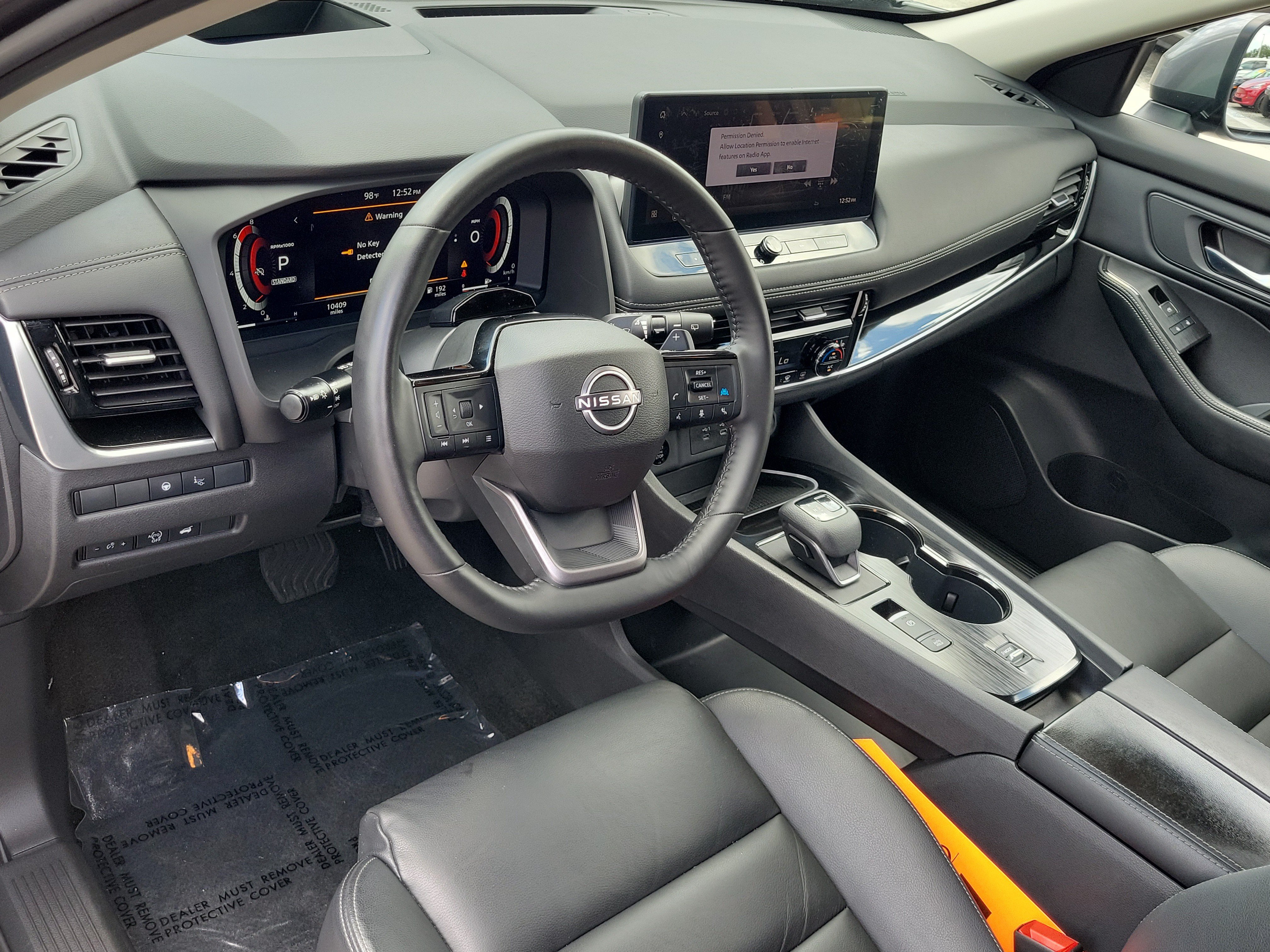 Used 2025 Nissan Rogue SL w/ Tech Package FWD image 22