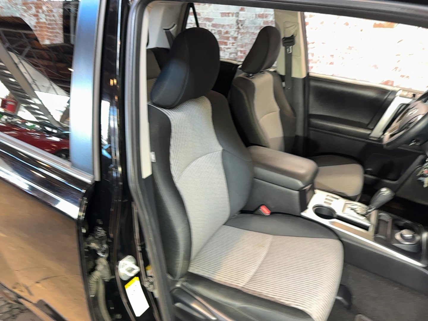 Used 2014 Toyota 4Runner SR5 image 85