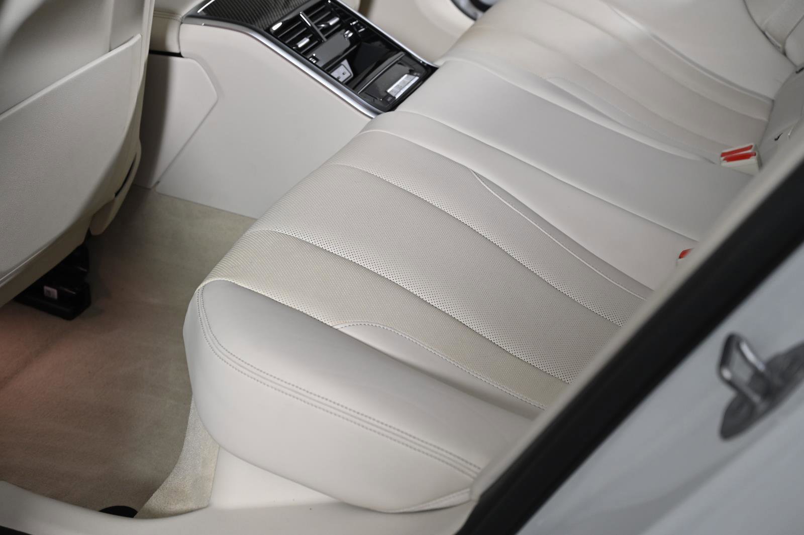 Used 2022 BMW M850i Gran Coupe xDrive image 24