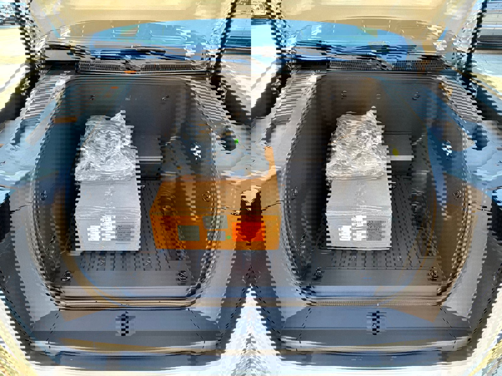 Used 2026 GMC Sierra EV Elevation image 8