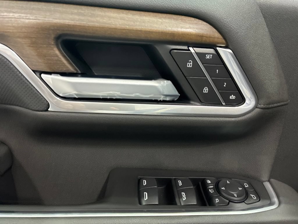 New 2026 Chevrolet Silverado 2500 High Country w/ High Country Premium Package AWD/4WD image 26
